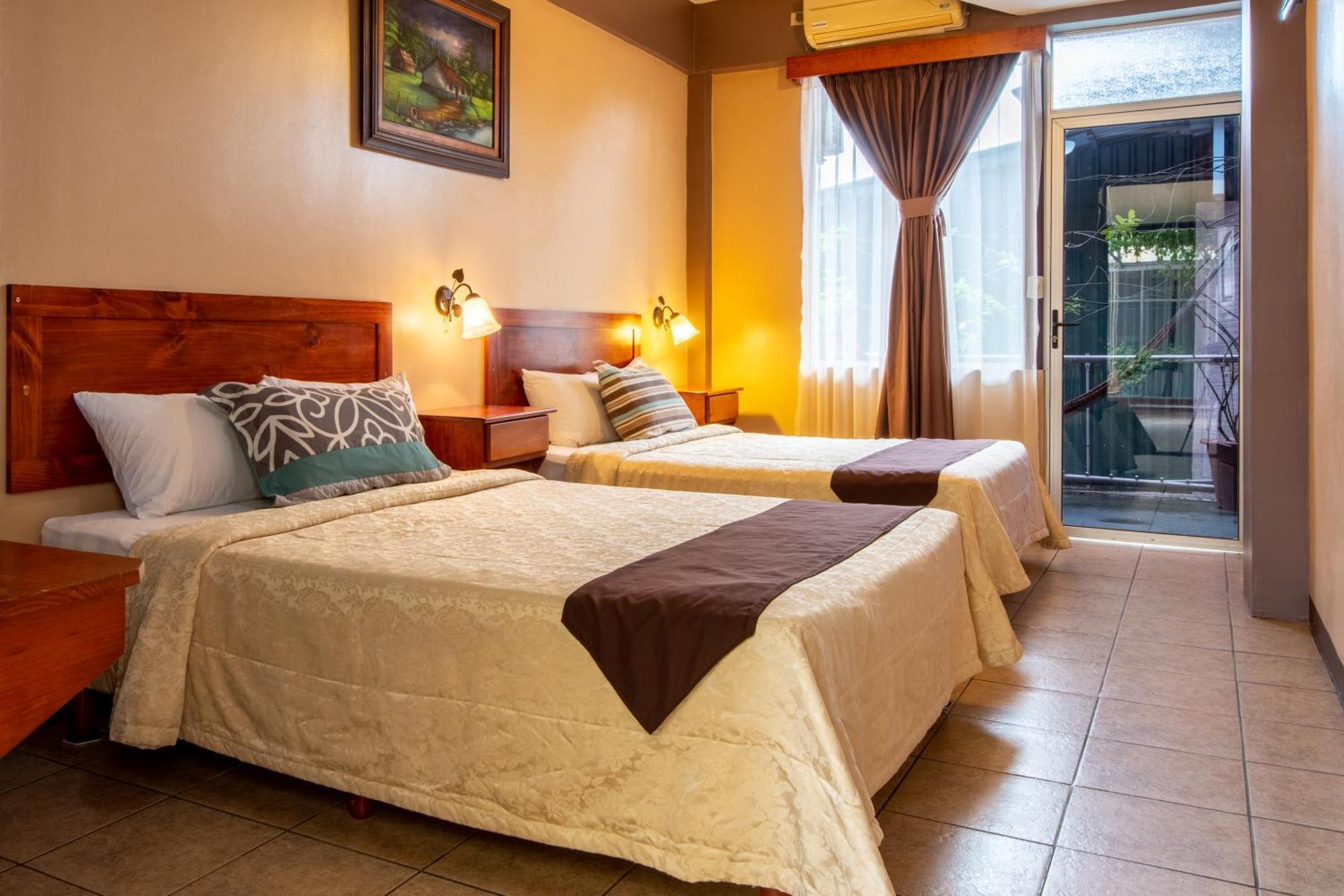 Hotel Las Colinas La Fortuna Екстер'єр фото